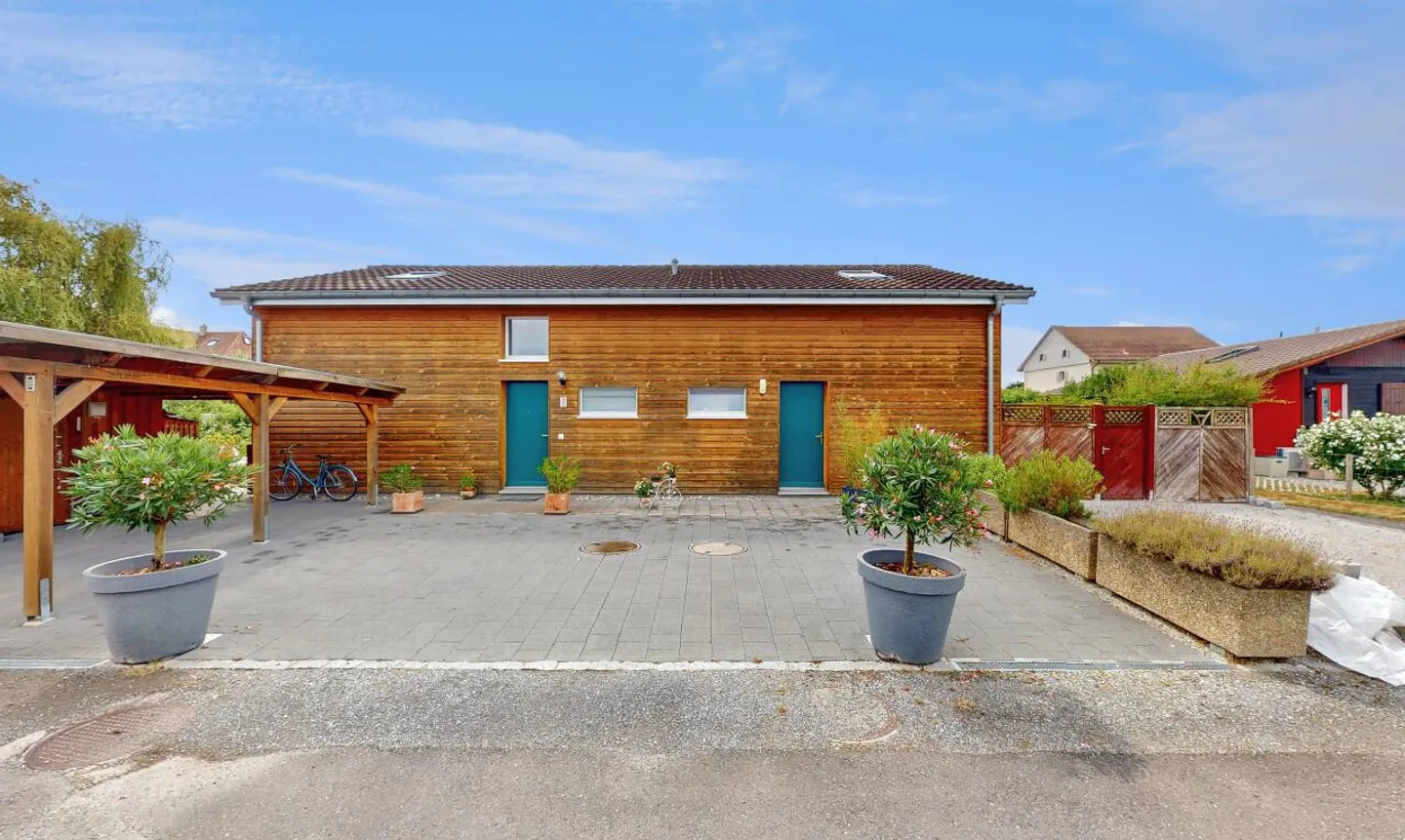 Appartamento con giardino in casa abitativa - Foto 2 di 13