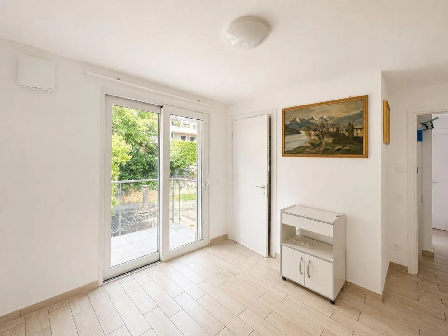 Bright 3.5-room apartment, top floor with open view - Photo 12 of 16