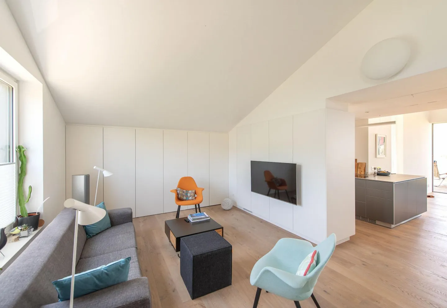 Living Experience by the Lake - Photo 9 of 15