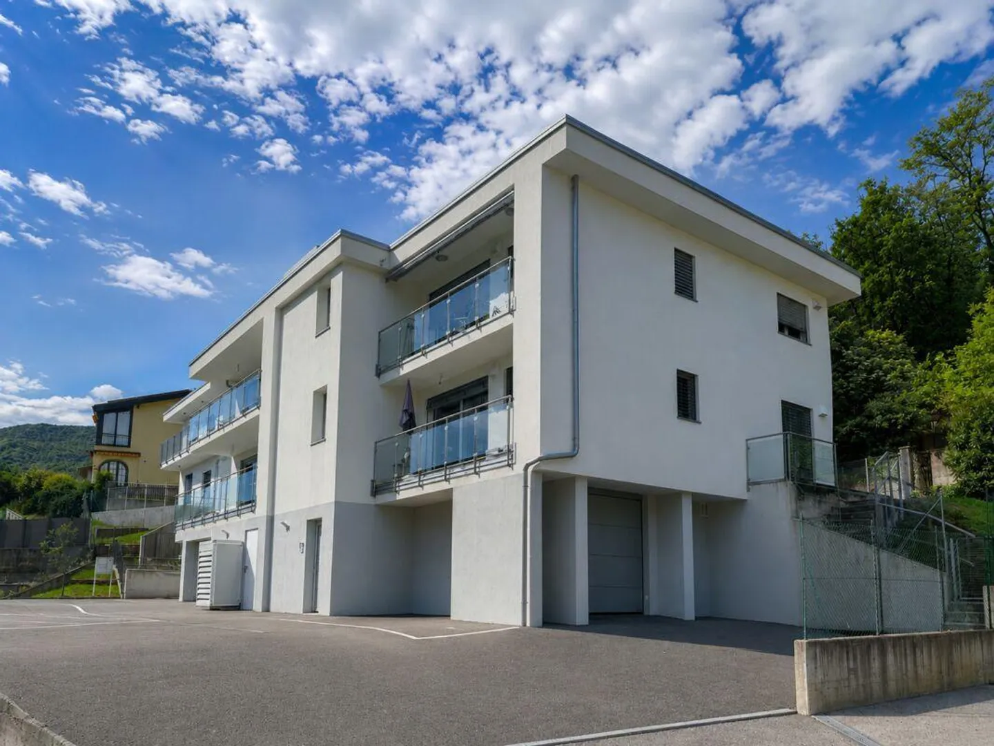 Bright 3.5-room apartment, top floor with open view - Photo 16 of 16