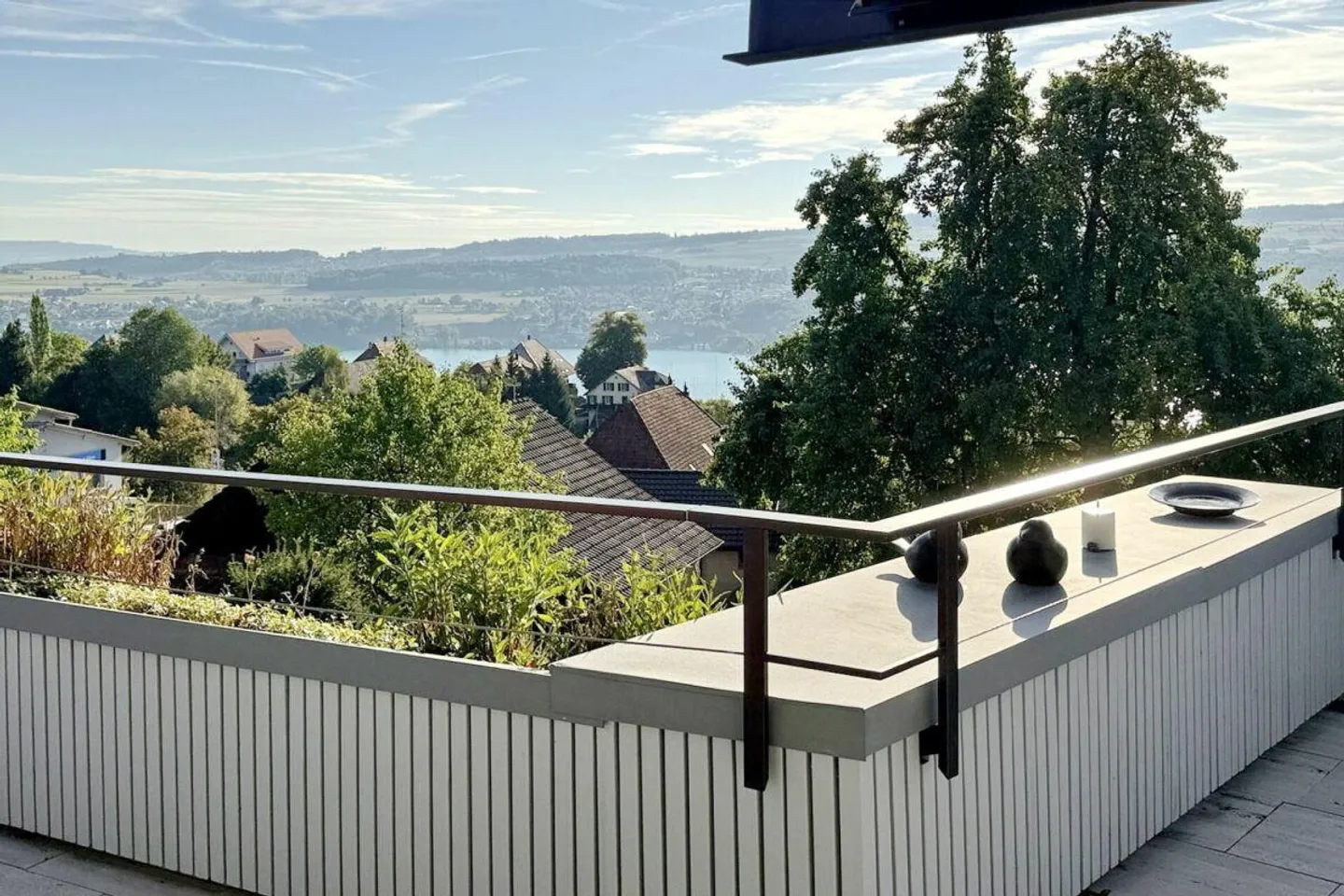 Herrliche Lage mit Seeblick: Exquisite 4 ½-Zimmer-Terrassenwohnung ... - Foto 3 di 10