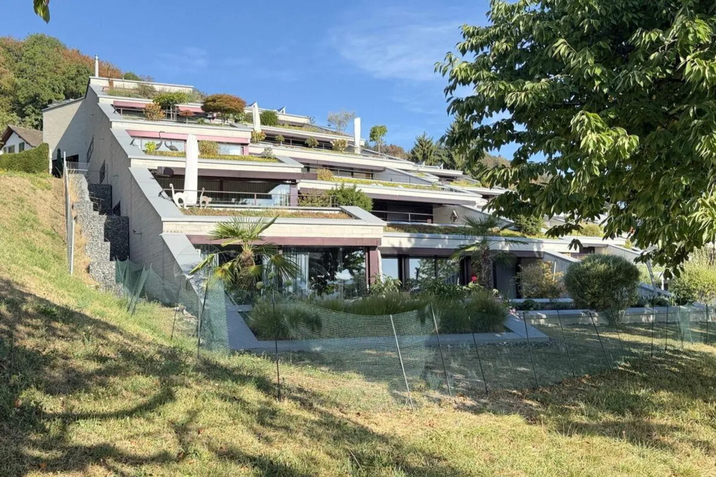 Herrliche Lage mit Seeblick: Exquisite 4 ½-Zimmer-Terrassenwohnung ... - Foto 4 di 10