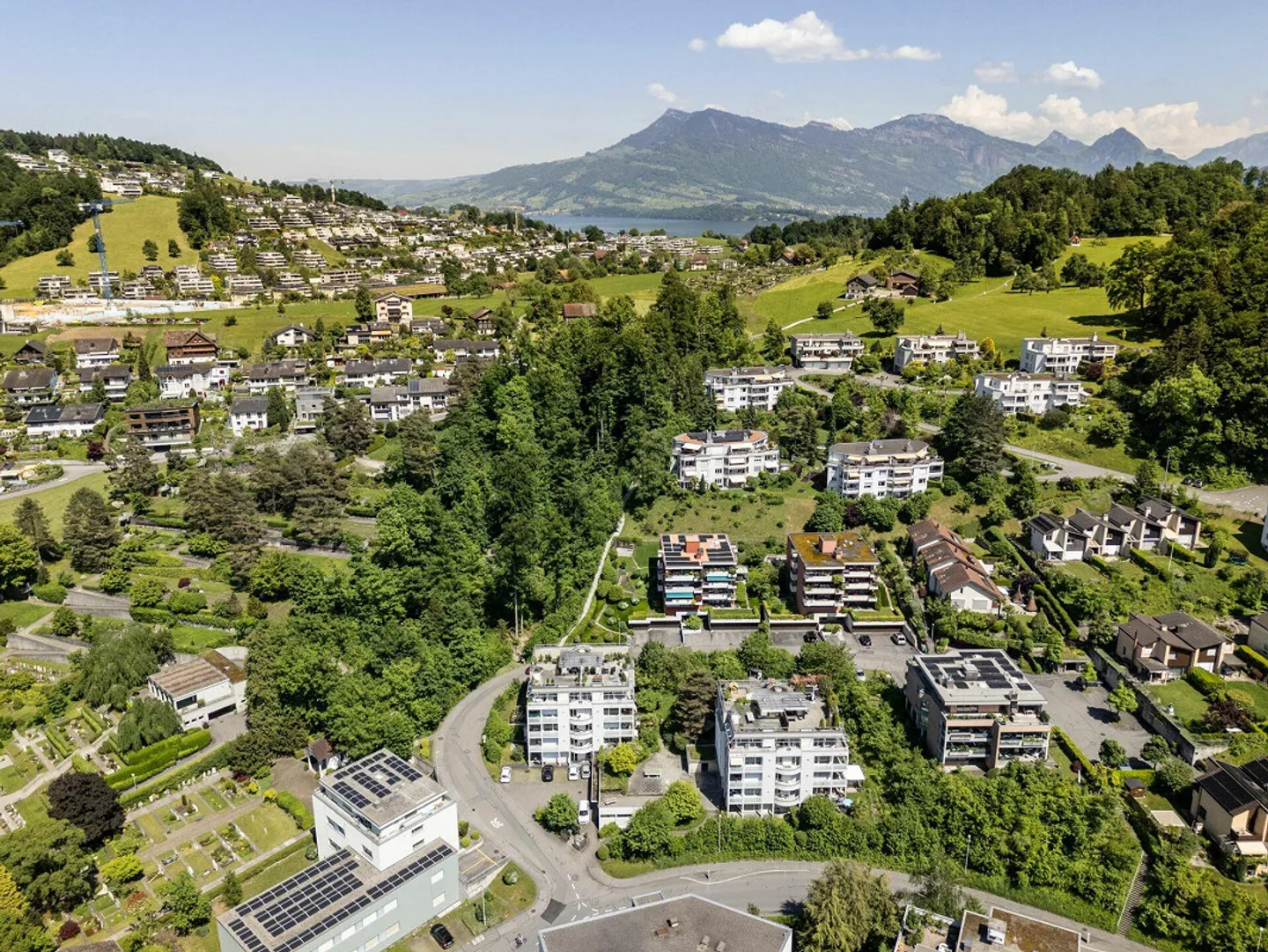 Zentrumsnahe 4.5-Zimmerwohnung mit Weitsicht - Foto 7 von 8