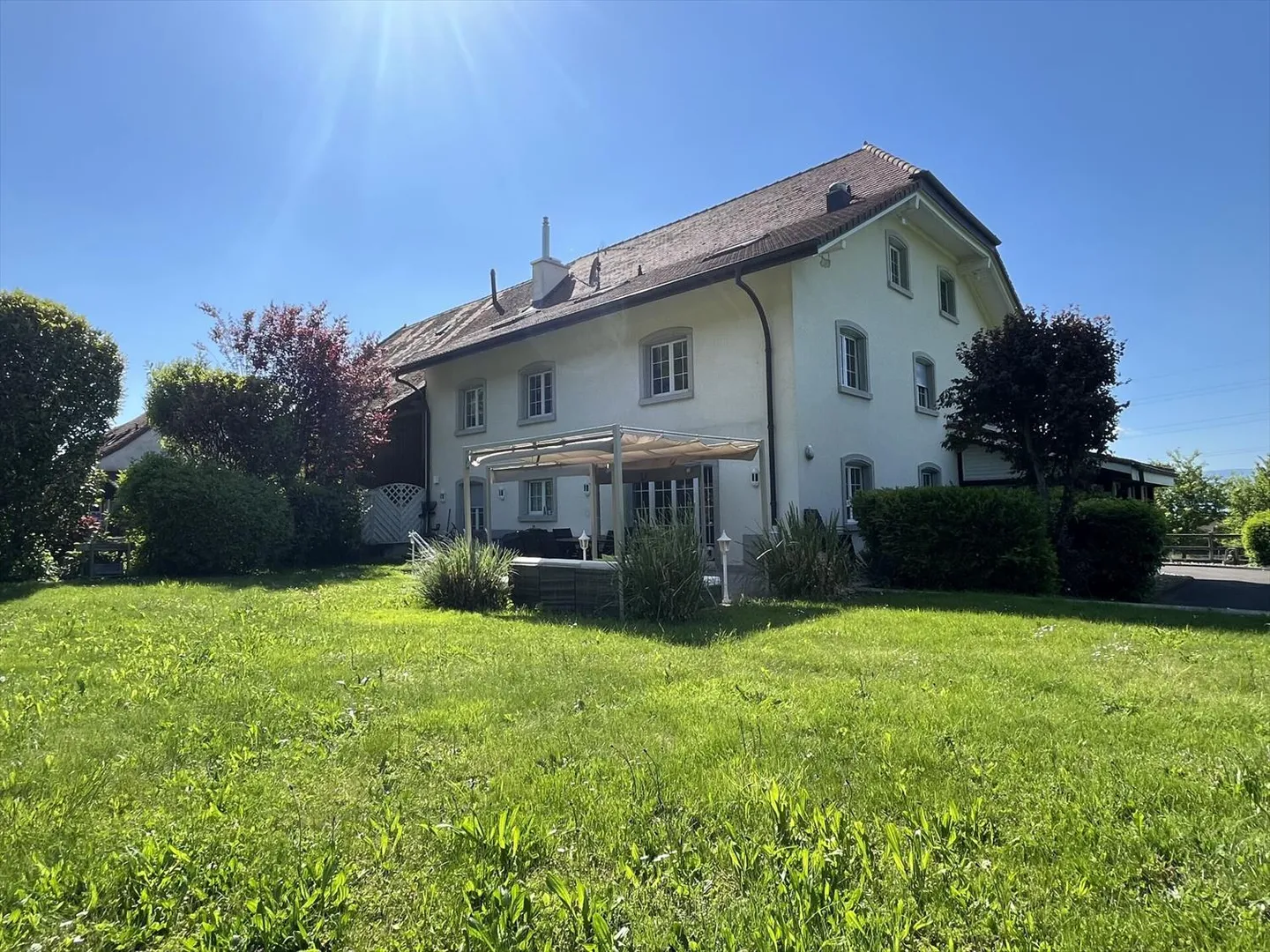 AVEC UN ENORME POTENTIEL, AU CALME - Photo 1 sur 11