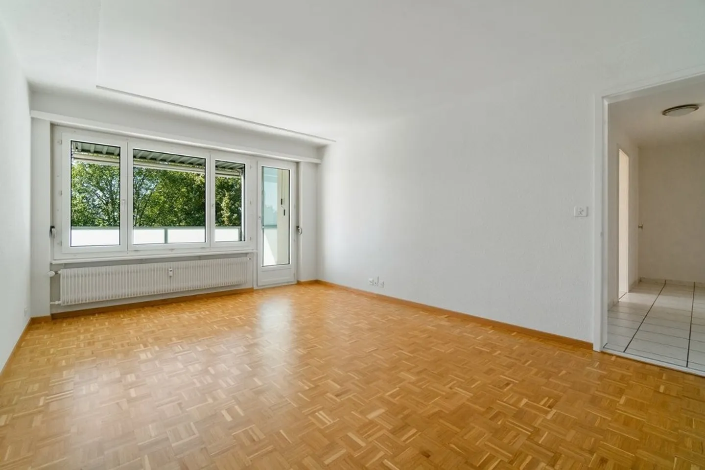 Appartamento 3.5 locali in posizione tranquilla - La tua nuova casa a Grenchen! - Foto 2 di 9