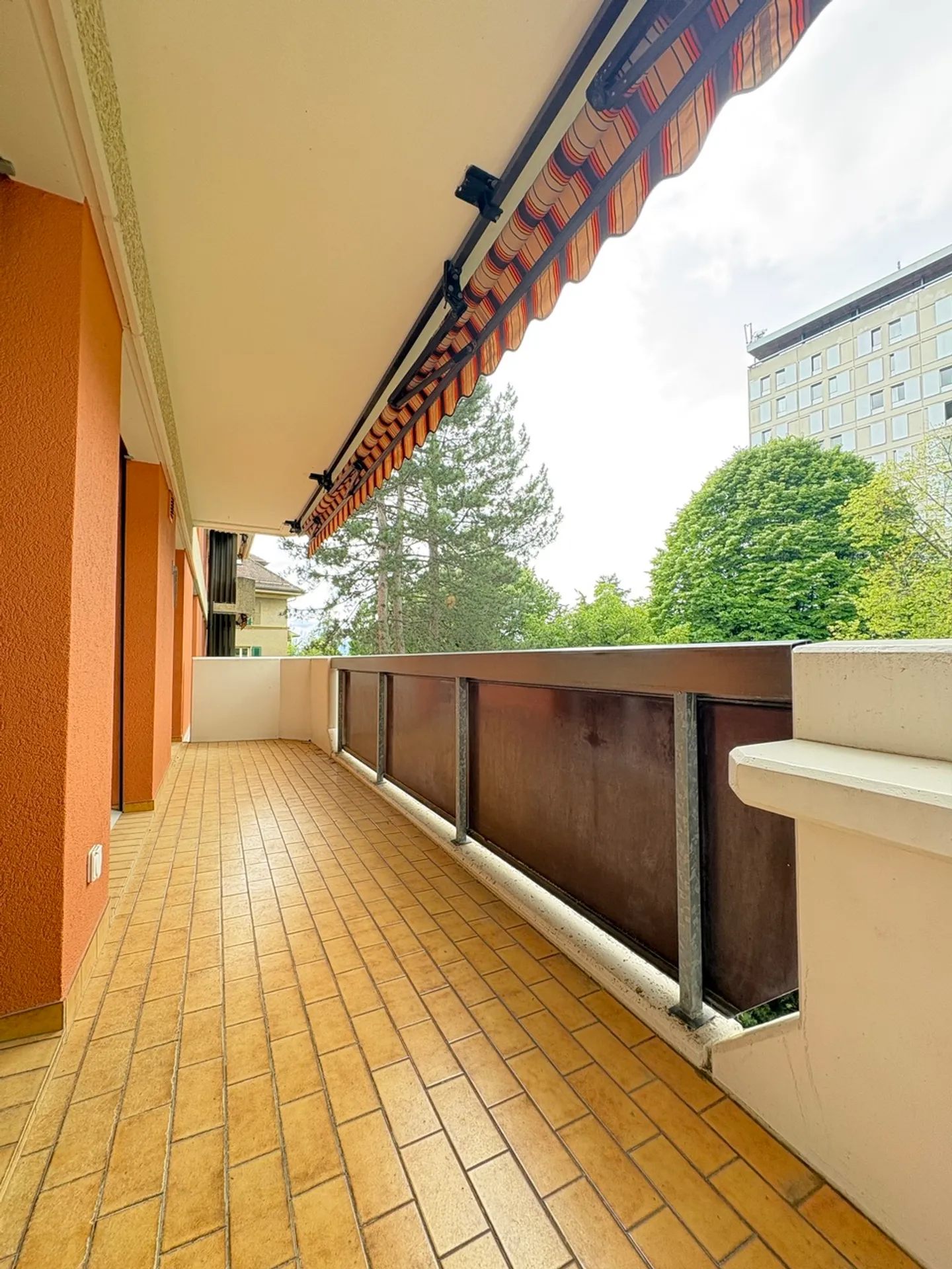 Charmant 2.5 pièces à Lausanne – À deux pas du CHUV - Photo 11 of 13