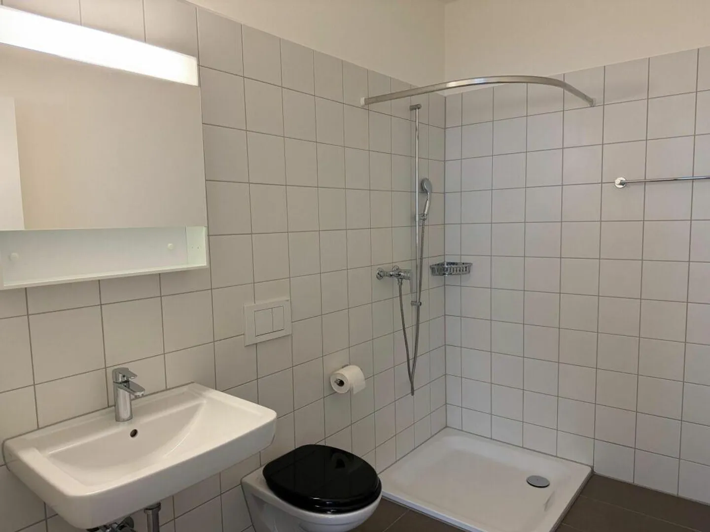 modernes Studio im Herzen von Buchs - ideal für Singles & Pendler - Foto 4 von 5