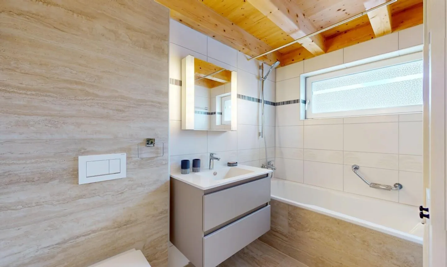 Appartamento con giardino in casa abitativa - Foto 11 di 13