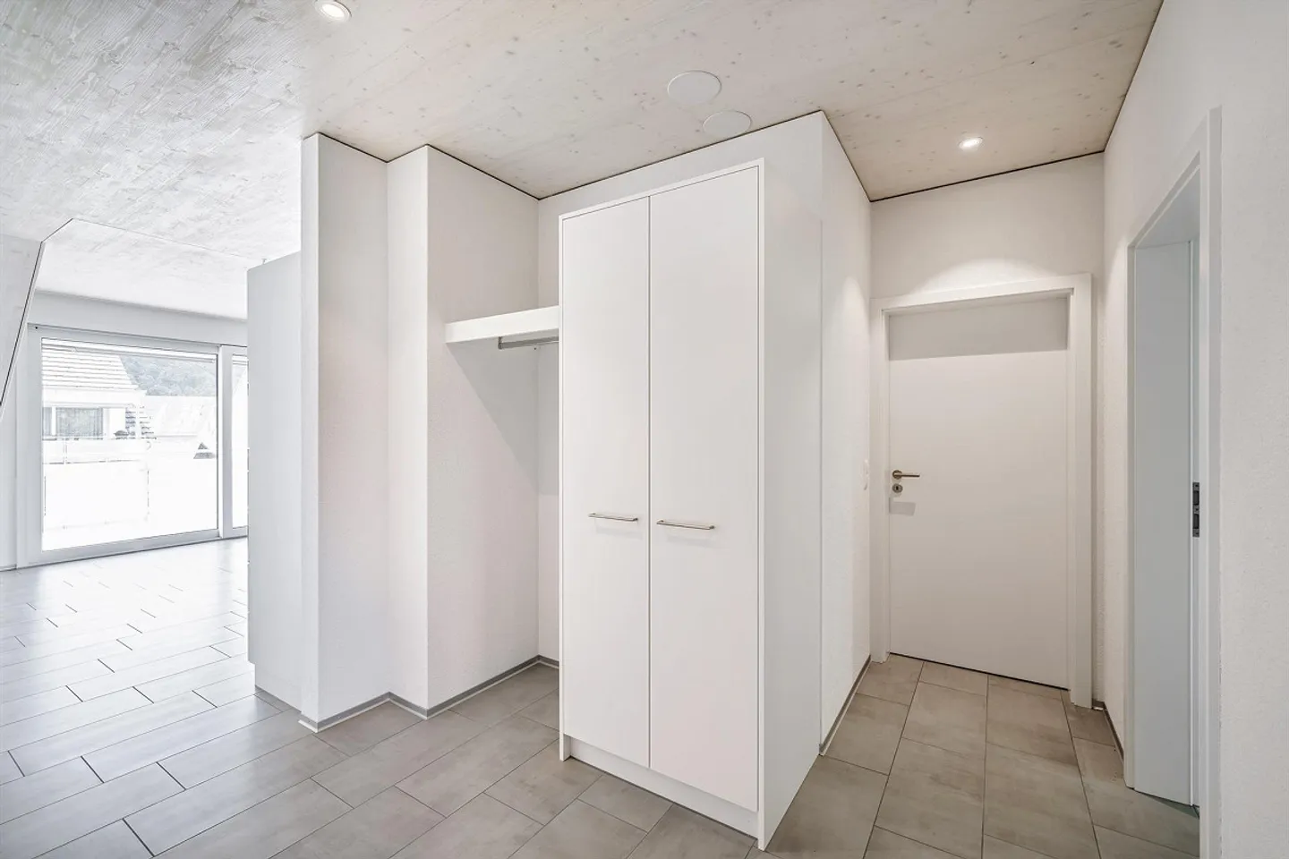 Moderne 4.5-Zimmerwohnung in Ueken - Foto 1 von 8