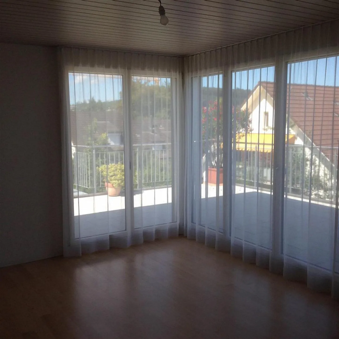 Detached 6.5-room single-family house - Photo 9 of 12