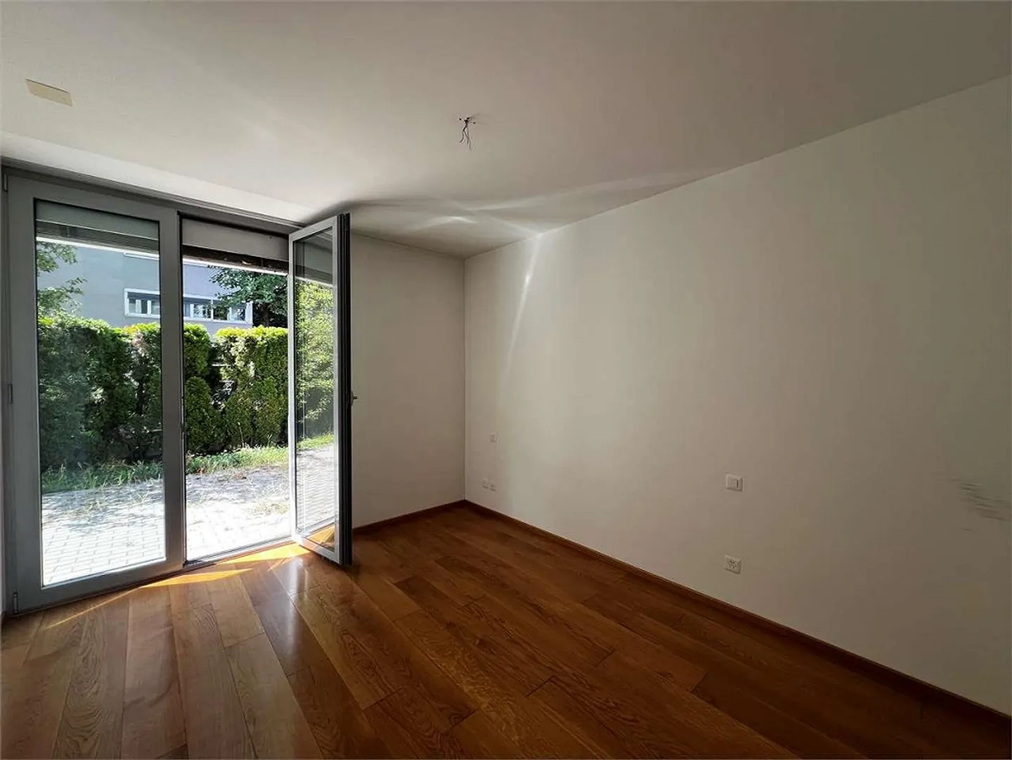 Rif. 2703 Lugano in affitto ampio 2.5 locali con giardino privato - Foto 8 von 10