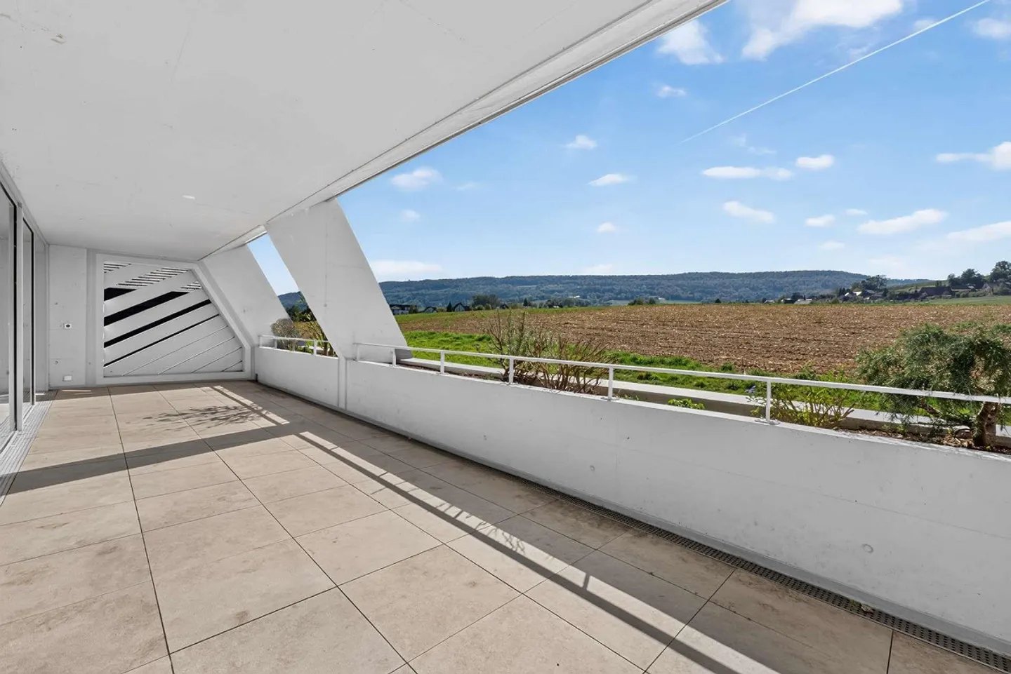 Appartement lumineux de 4,5 pièces - Photo 9 sur 27