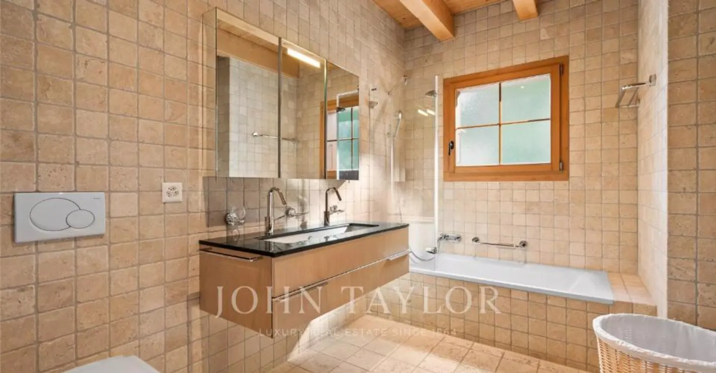 Chalet with panoramic view - Photo 8 of 12