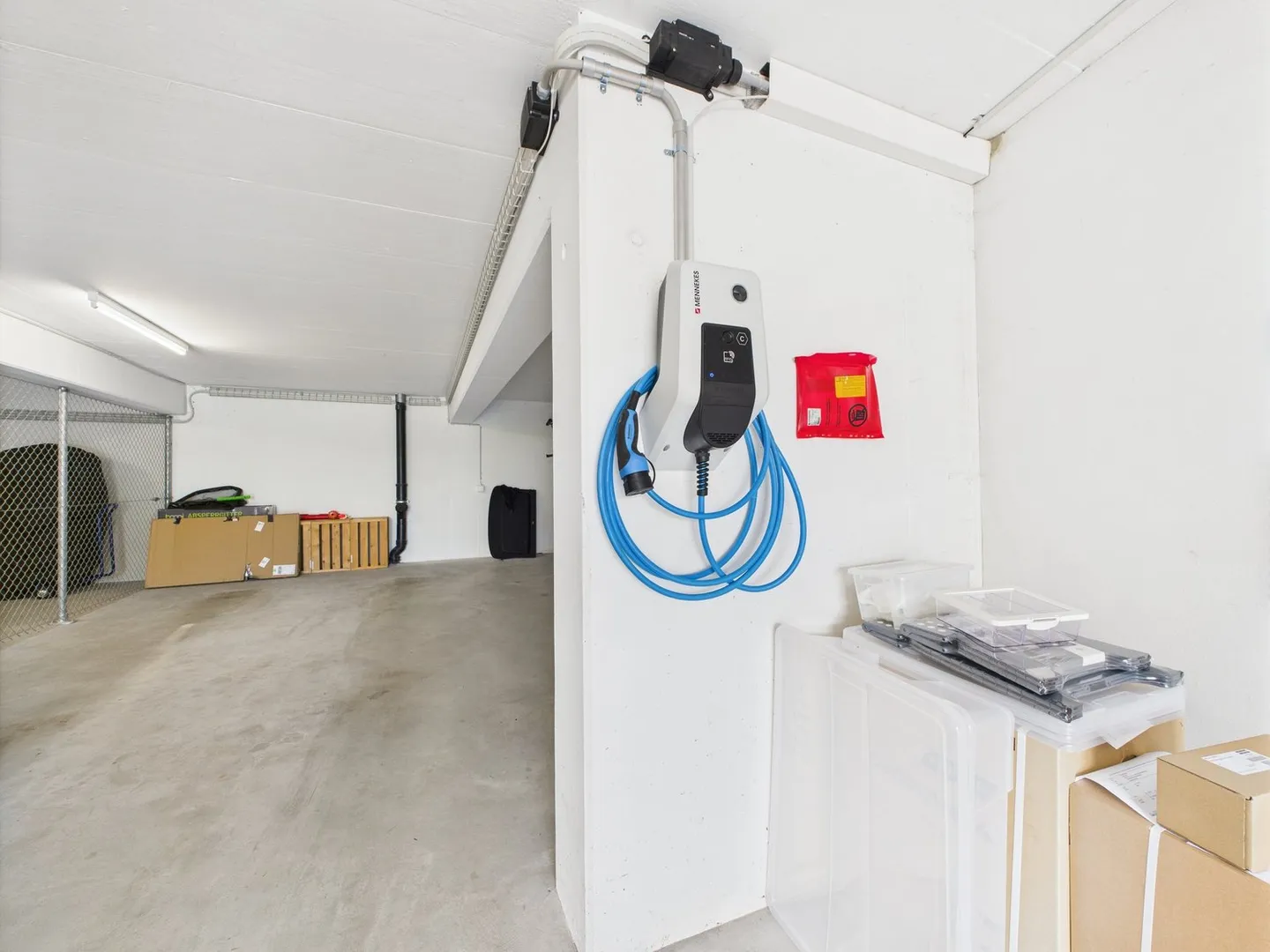 Terrace Jewel with a View over Zurich - Photo 19 of 21