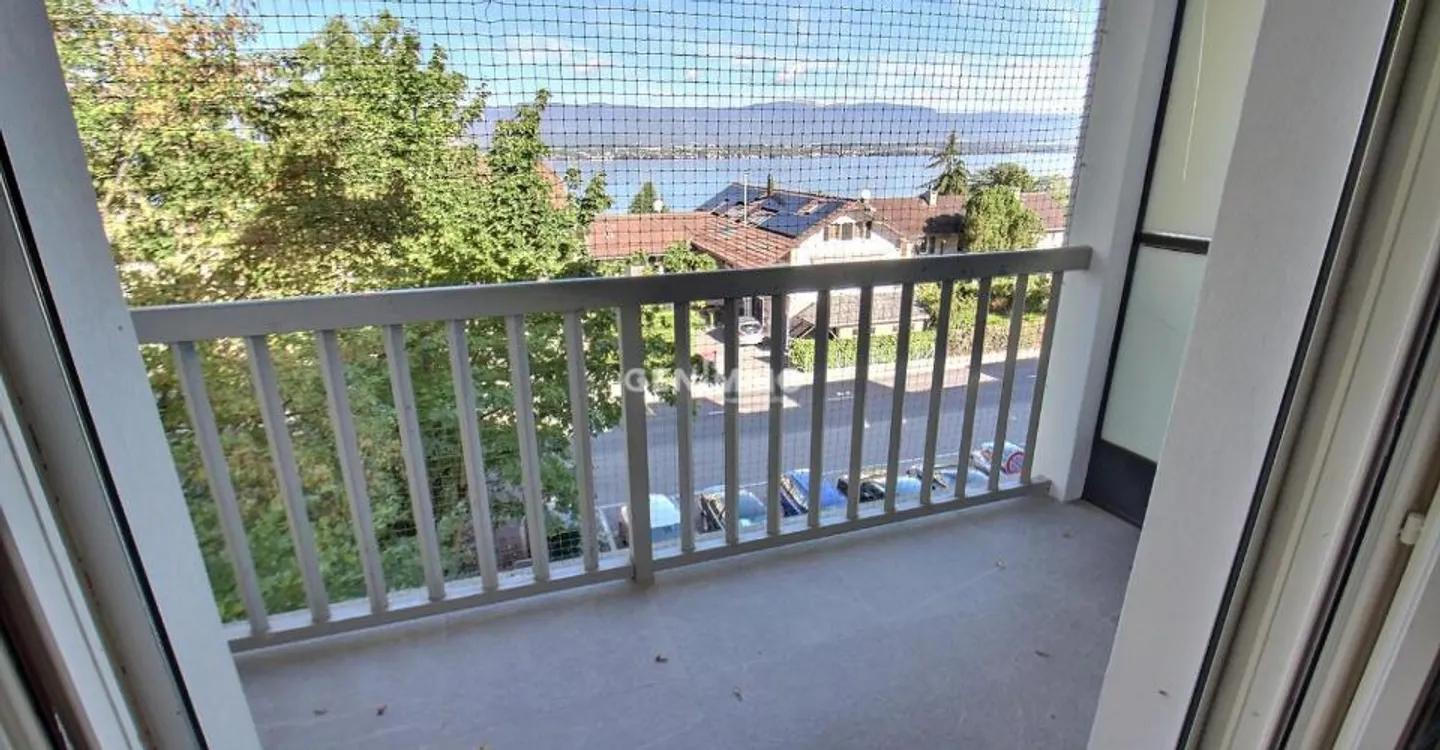 Appartement duplex avec vue panoramique sur le lac ? Anières - Photo 8 of 8