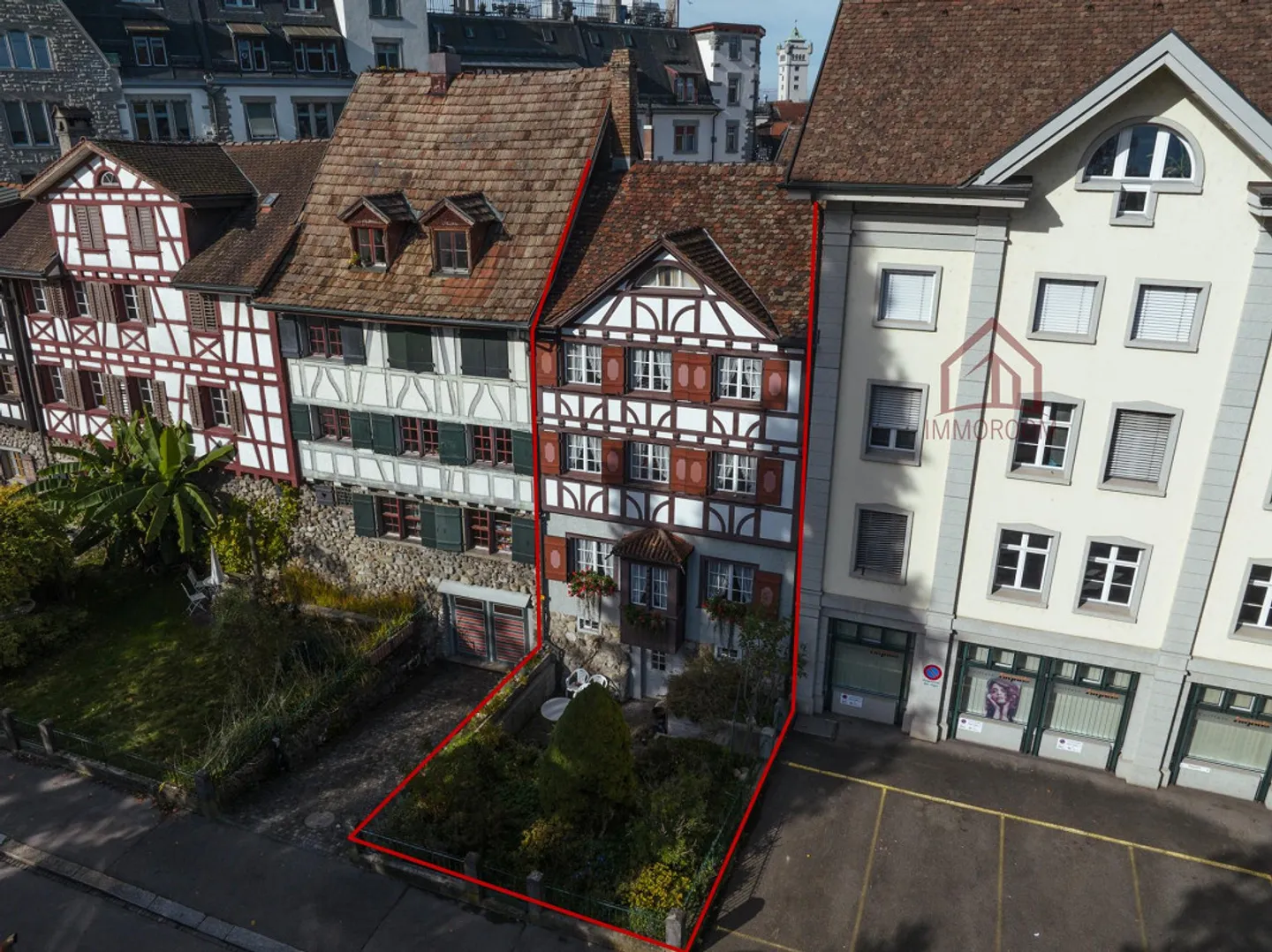 Historic Townhouse with Garden - Photo 7 of 11