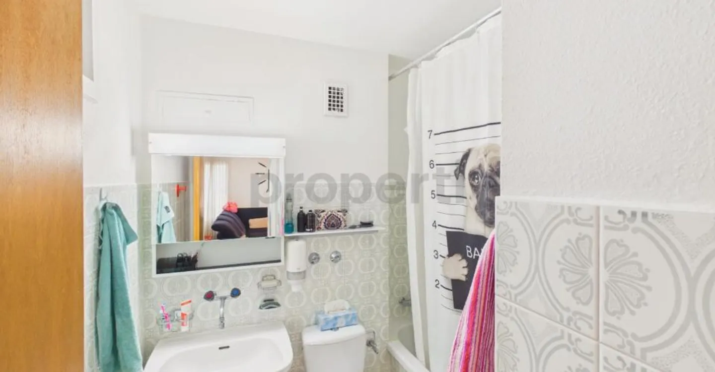Modernes Apartment mit Balkon - Foto 5 von 7