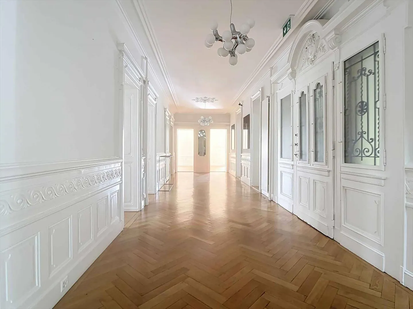 Two prestigious apartments in the heart of the Florimont district - Photo 2 of 13