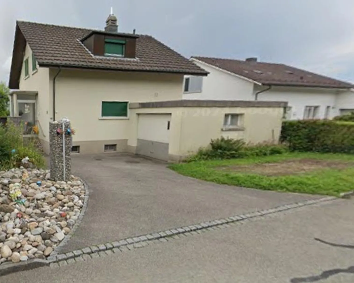 Single-family house in a cul-de-sac of Langendorf - Photo 2 of 13