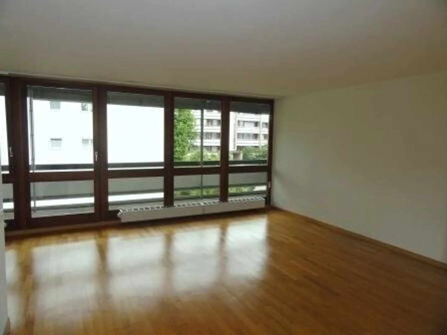 The inner values count! - Photo 5 of 8