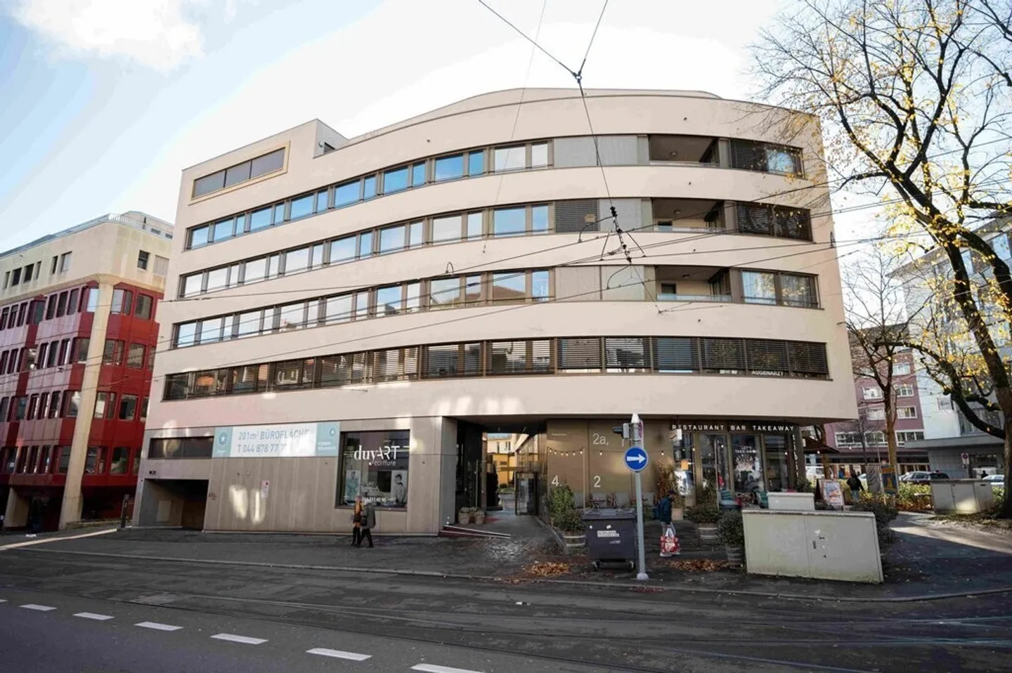 Tiefgaragenparkplatz in Oerlikon - Foto 1 von 2
