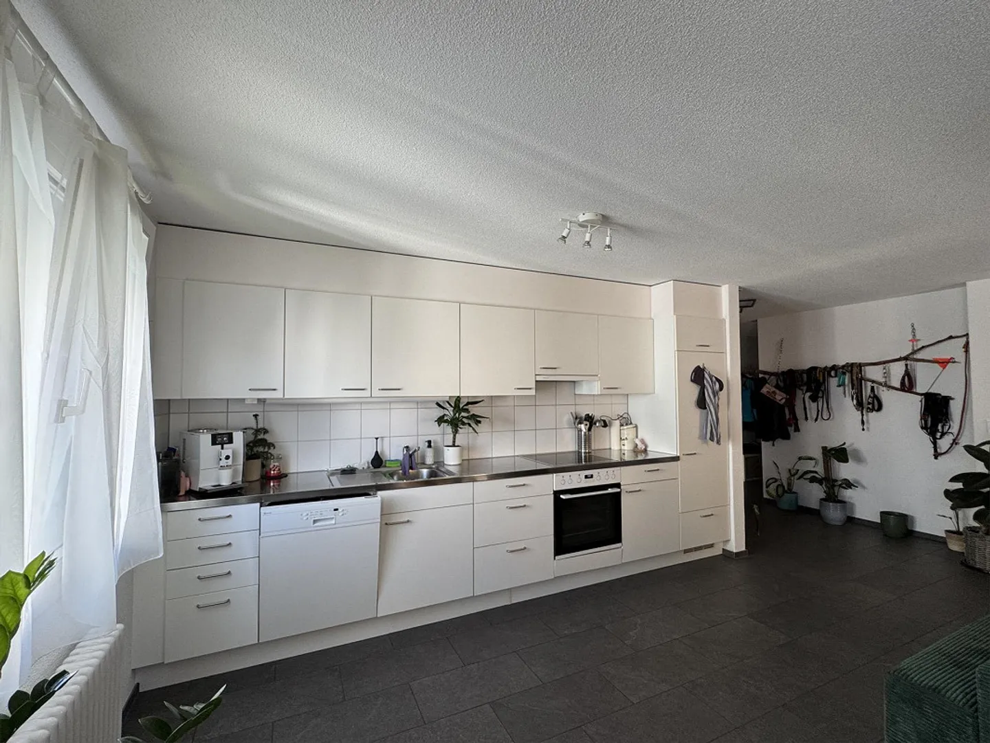 Grosszügige 4.5 Zimmer-Wohnung - Foto 1 von 11