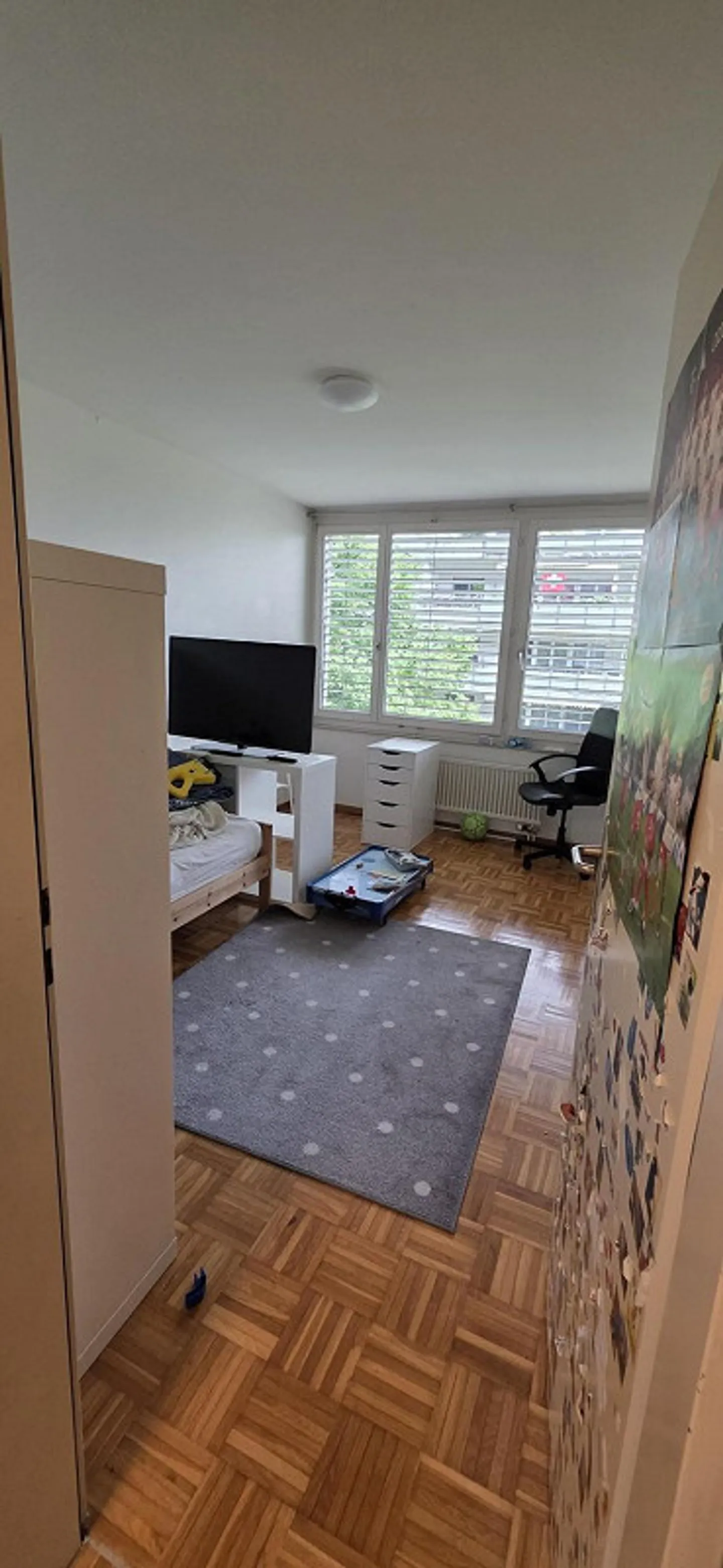 Helle Familienwohnung in Fällanden - Foto 7 von 8