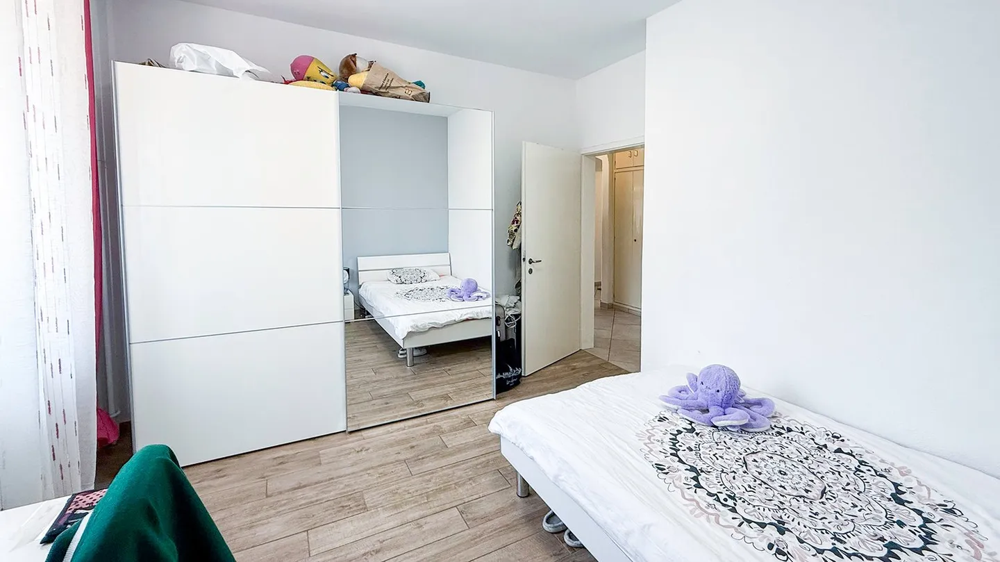 Single-family house with large garden - Photo 11 of 18