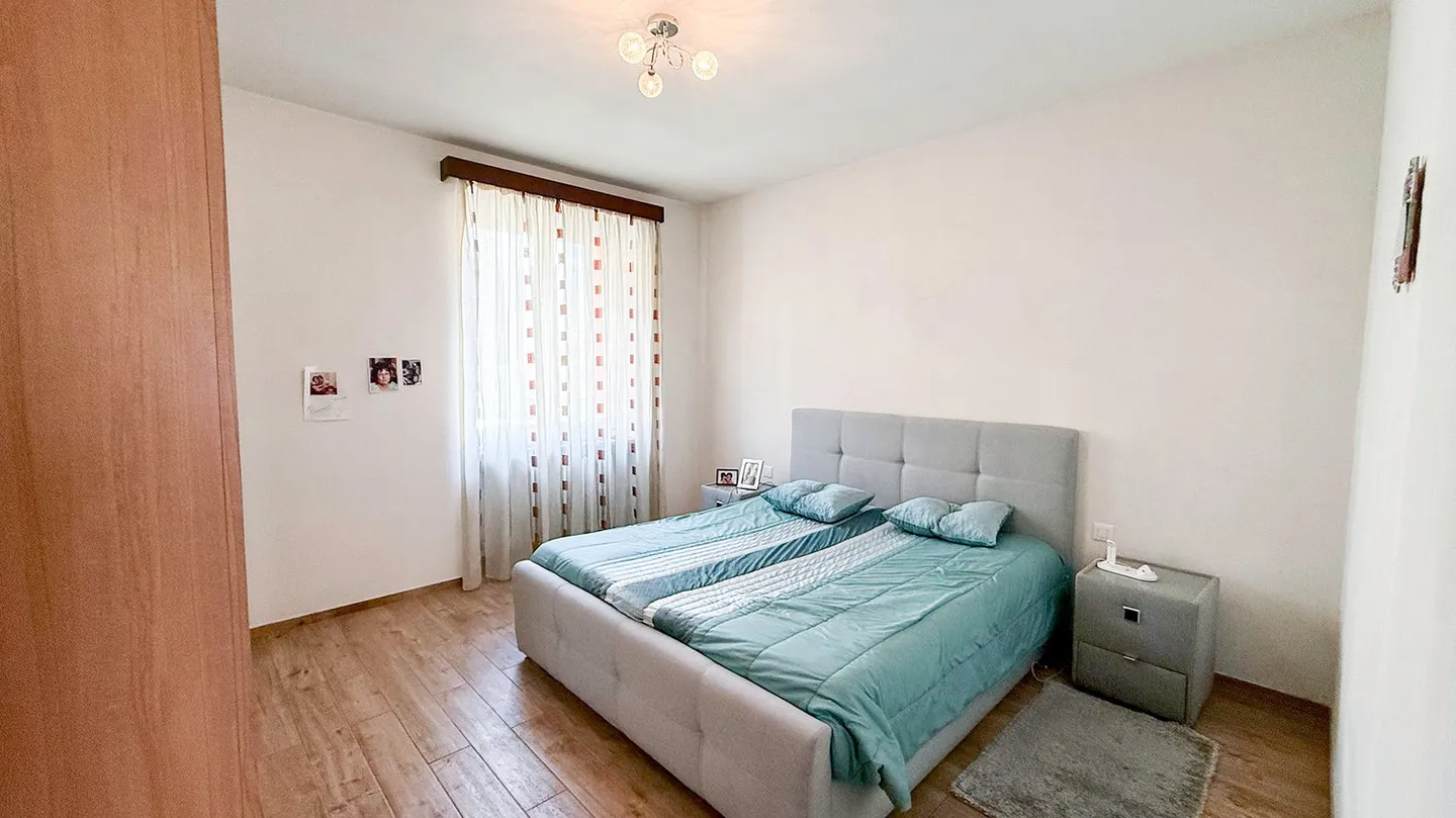 Single-family house with large garden - Photo 14 of 18