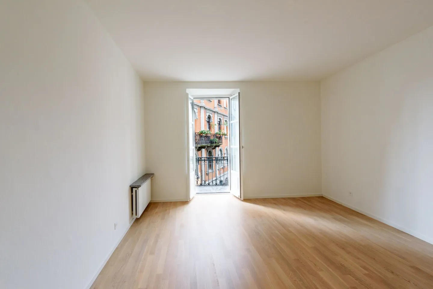 Caractéristique 2.5 pièces dans la Vieille Ville - Photo 4 sur 8
