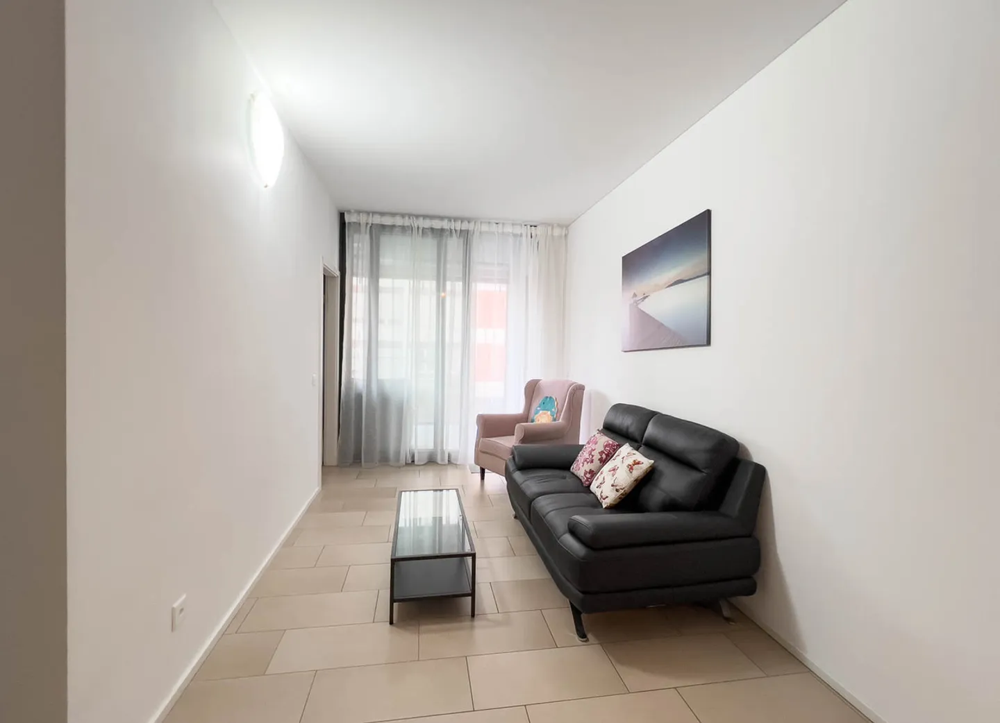 Appartamento moderno 3.5 locali a Lugano in un elegante complesso residenziale - Foto 1 di 7