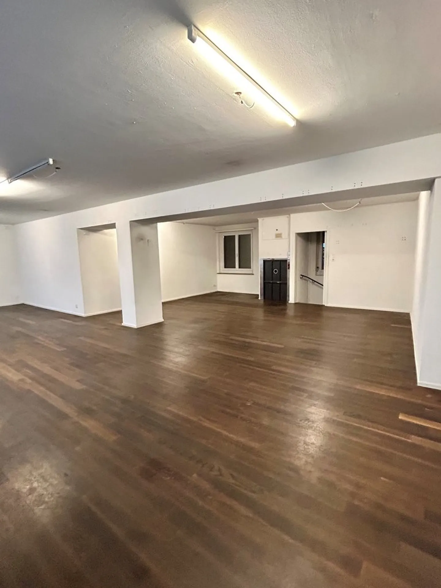 Spazio commerciale nel cuore di Niederdorf Zurigo - Foto 4 di 9