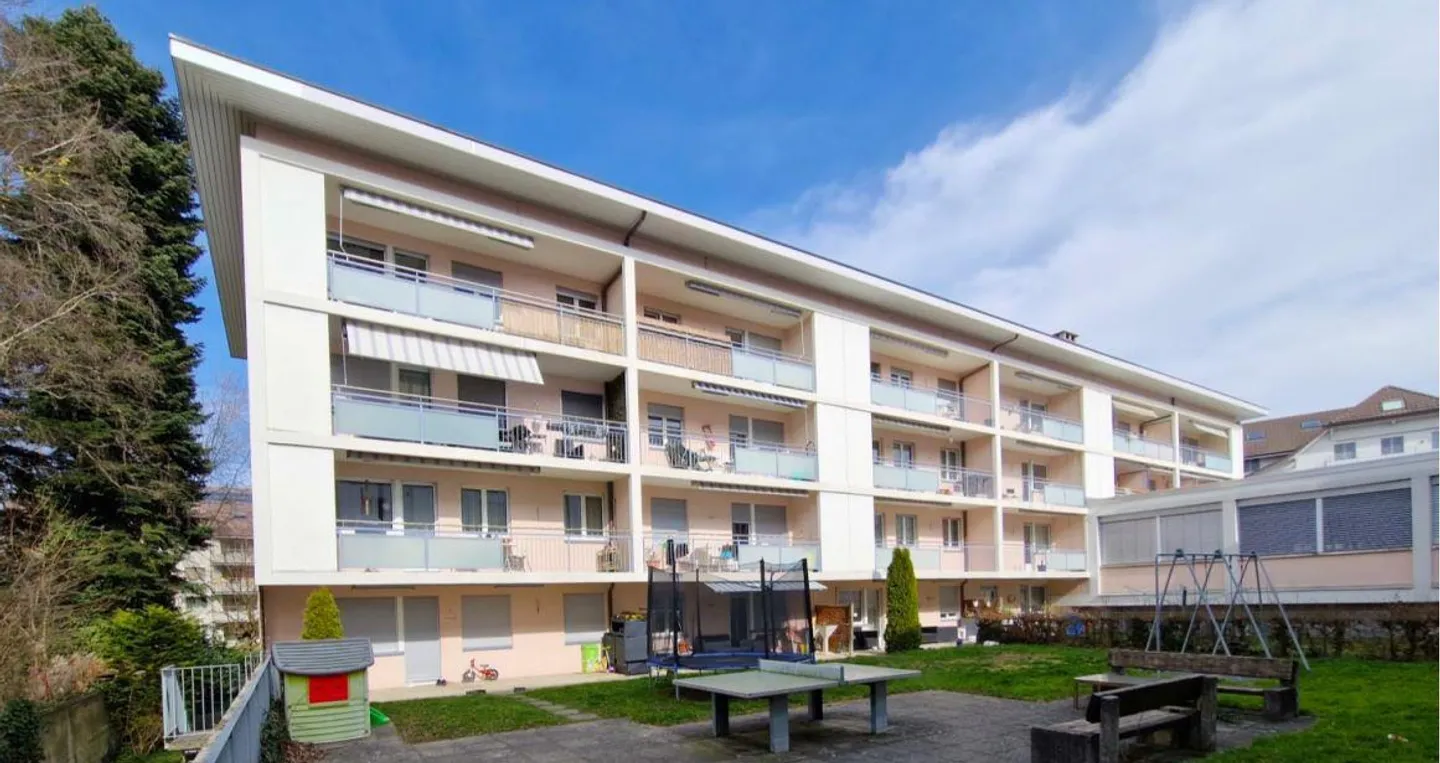 Central 1.5-room apartment in Herzogenbuchsee - Photo 1 of 4