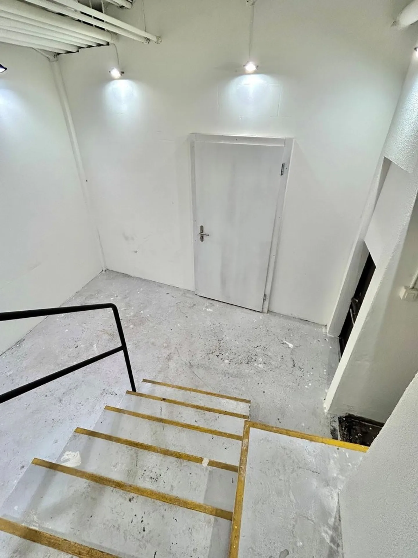 Spazio commerciale nel cuore di Niederdorf Zurigo - Foto 8 di 9