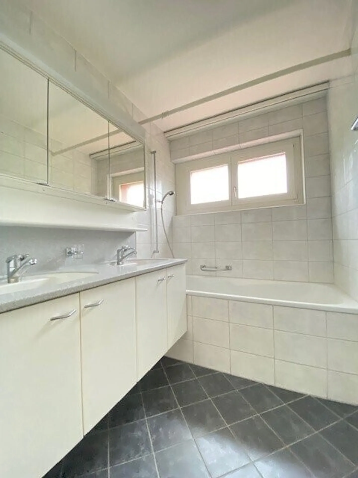 4.5 Room Apartment - Photo 6 of 8