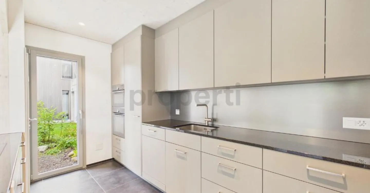 Stylish, modern living with a connection to nature and a view all the way to the Alps - Photo 5 of 13