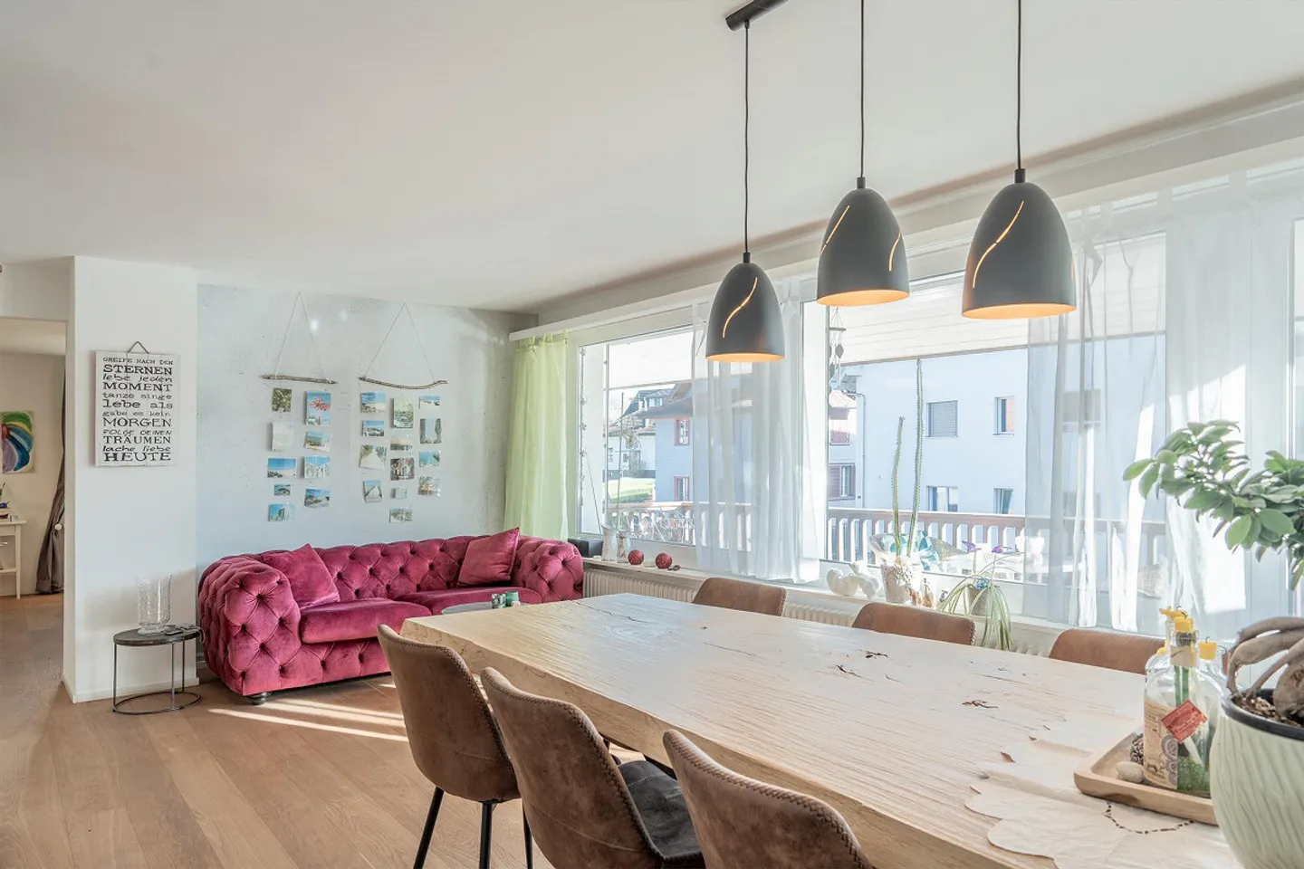 Charming 4.5-room apartment with balcony and garage in Etziken - Photo 6 of 16