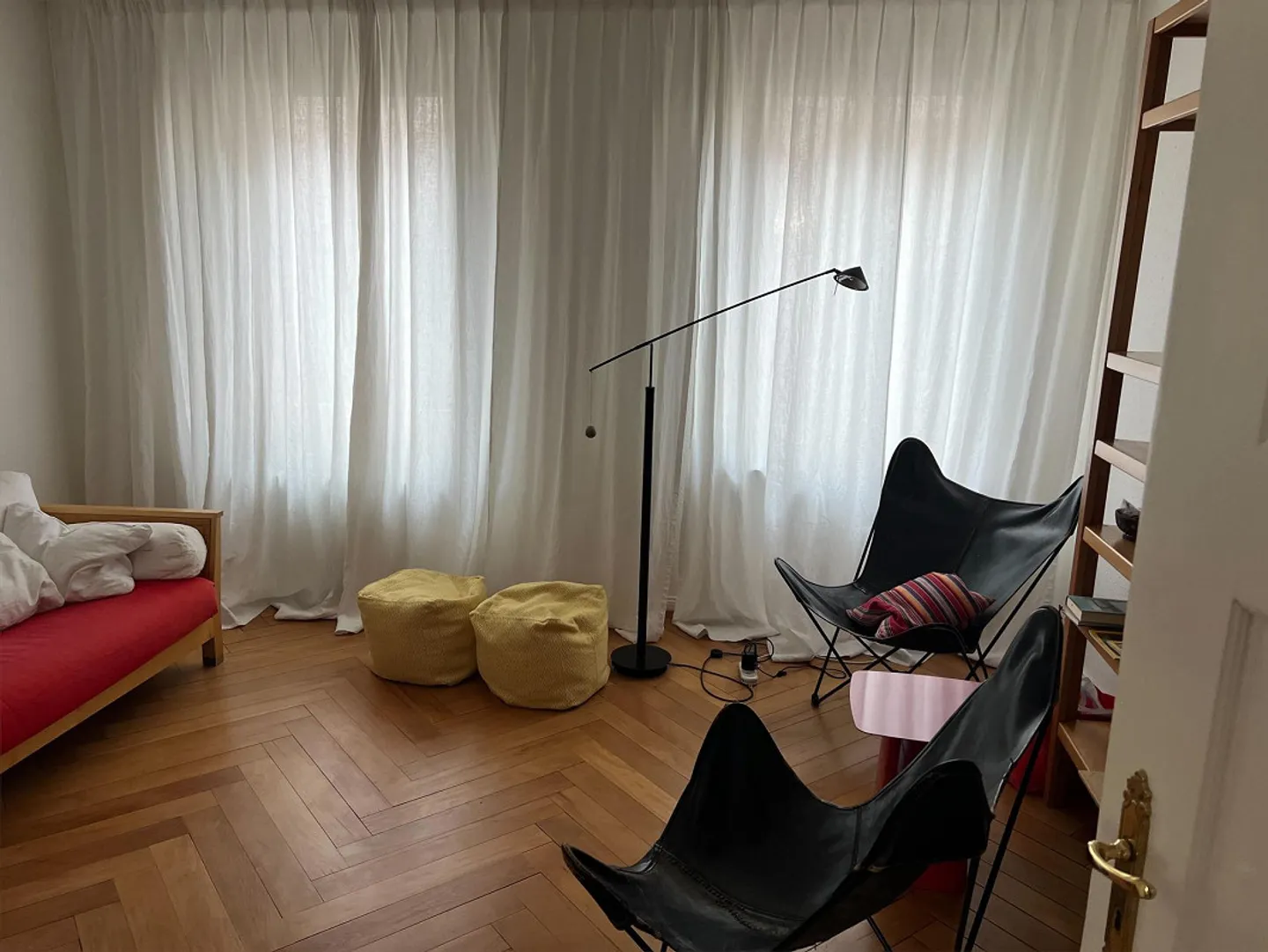 Möblierte 4.5-Zi-Altbauwohnung im Kreis 6 – 6 Monate ab April - Foto 17 di 18