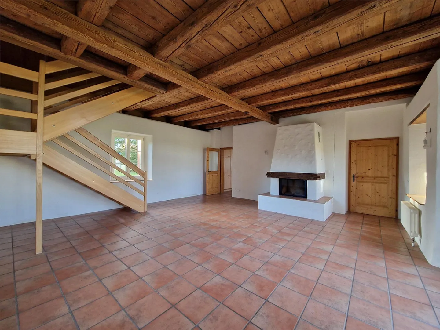 Charming Single-Family Home in Nature - Photo 4 of 12