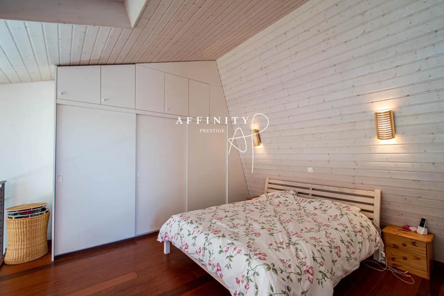 8-Zimmer-Haus - Foto 8 von 13