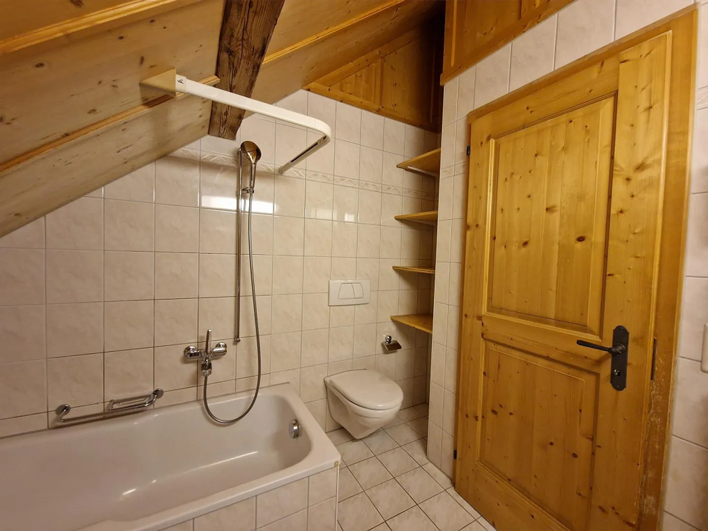 Charming Single-Family Home in Nature - Photo 10 of 12