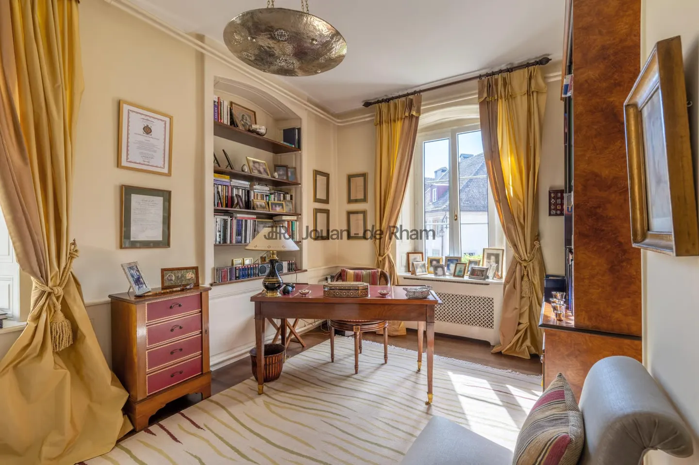 Charming Historic House in Aubonne - Photo 5 of 13