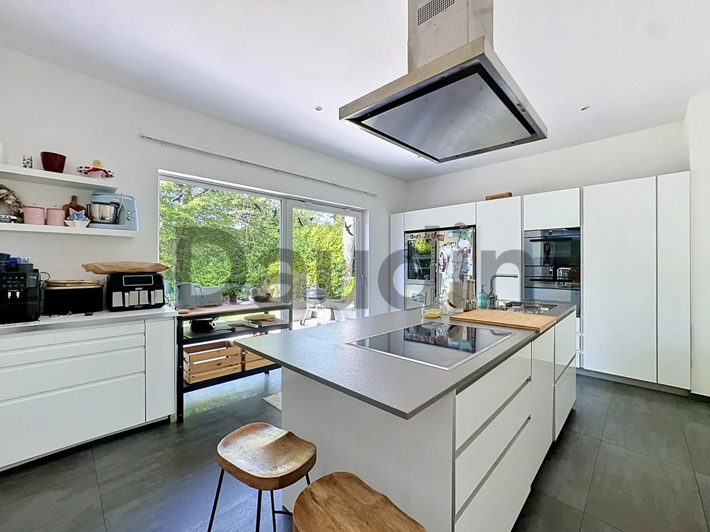 9-Zimmer-Haus - Foto 4 von 9