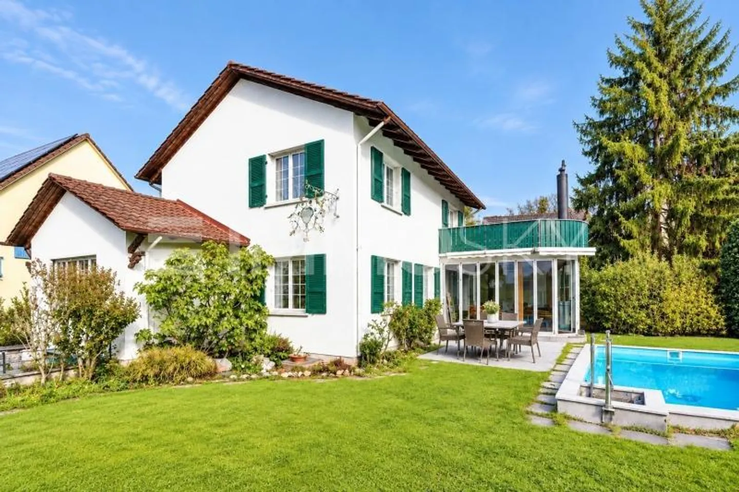 Sogno di famiglia con paradiso giardino e grande potenziale di sviluppo - Foto 1 di 5