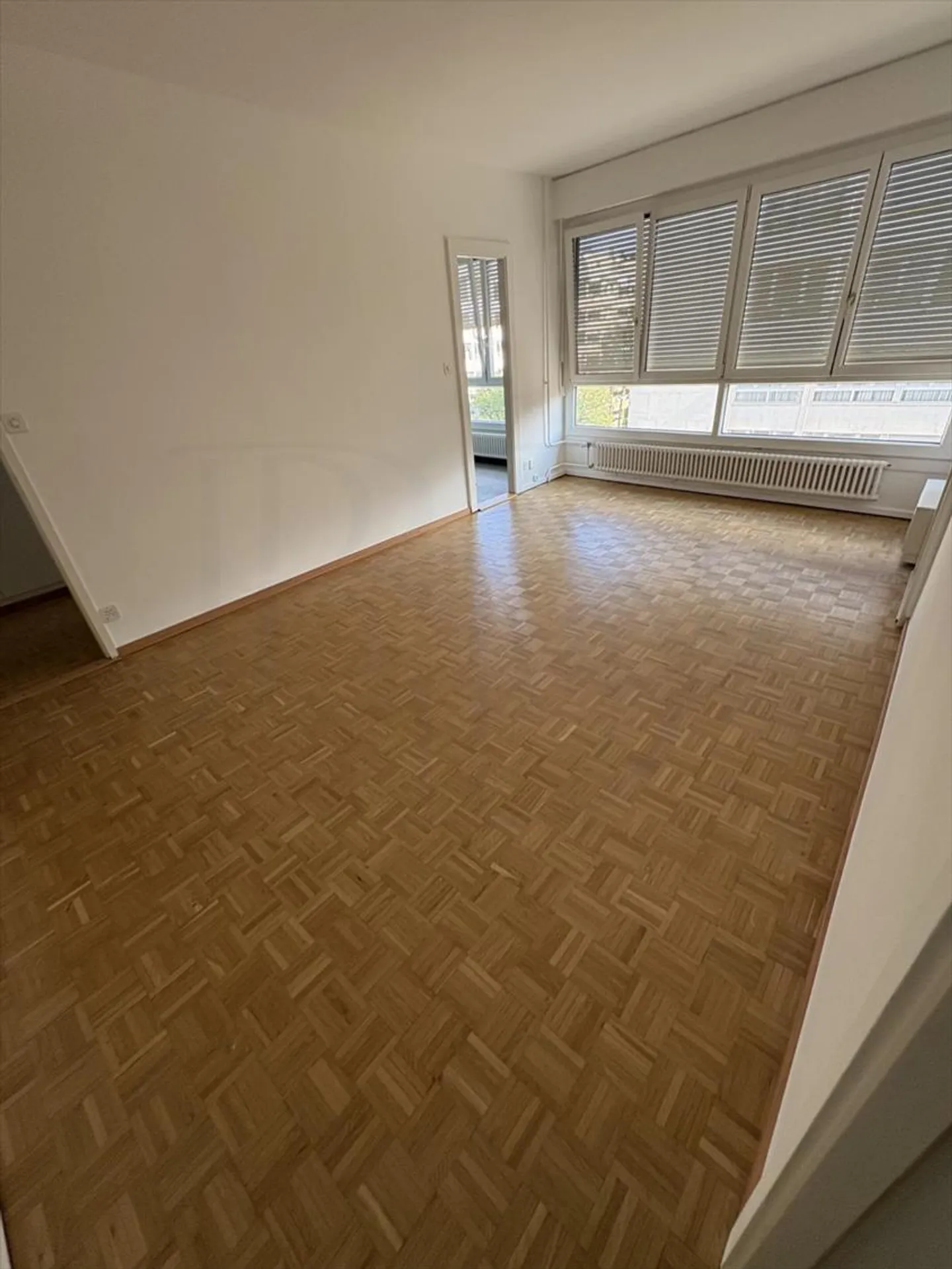 Bureau 2 pièces - Photo 2 sur 5