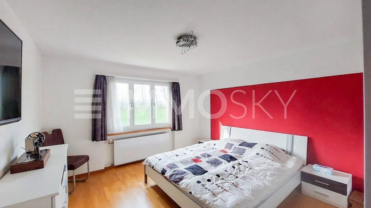 Incantevole Casa Familiare con Giardino - Foto 5 di 5