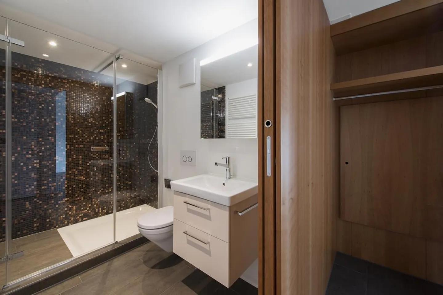 Appartamento 2 locali con bellissimi materiali - Foto 2 di 4