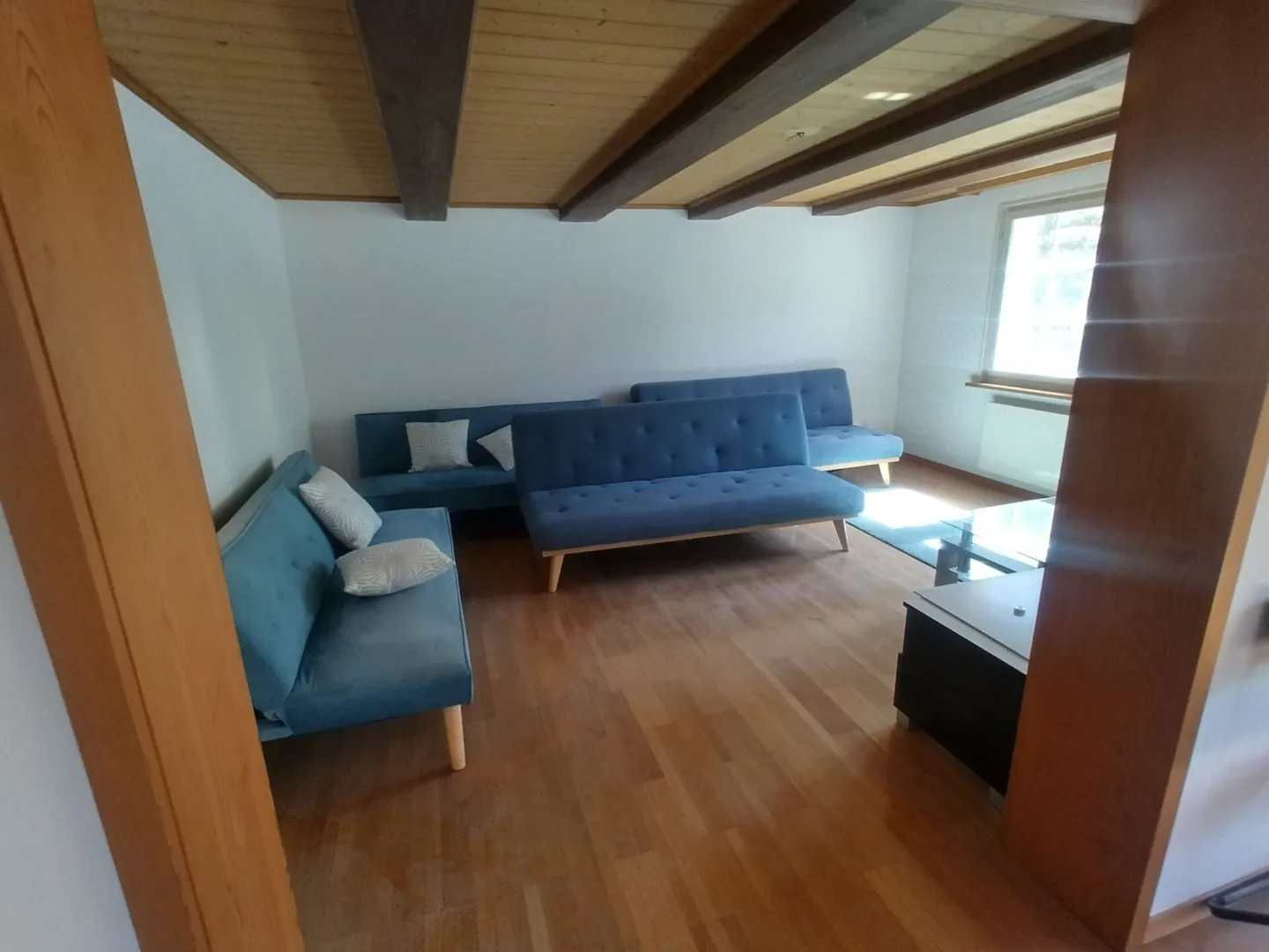 Chambre WG, 1er étage Chambre n° 9 (Chambre double) - Photo 3 sur 8