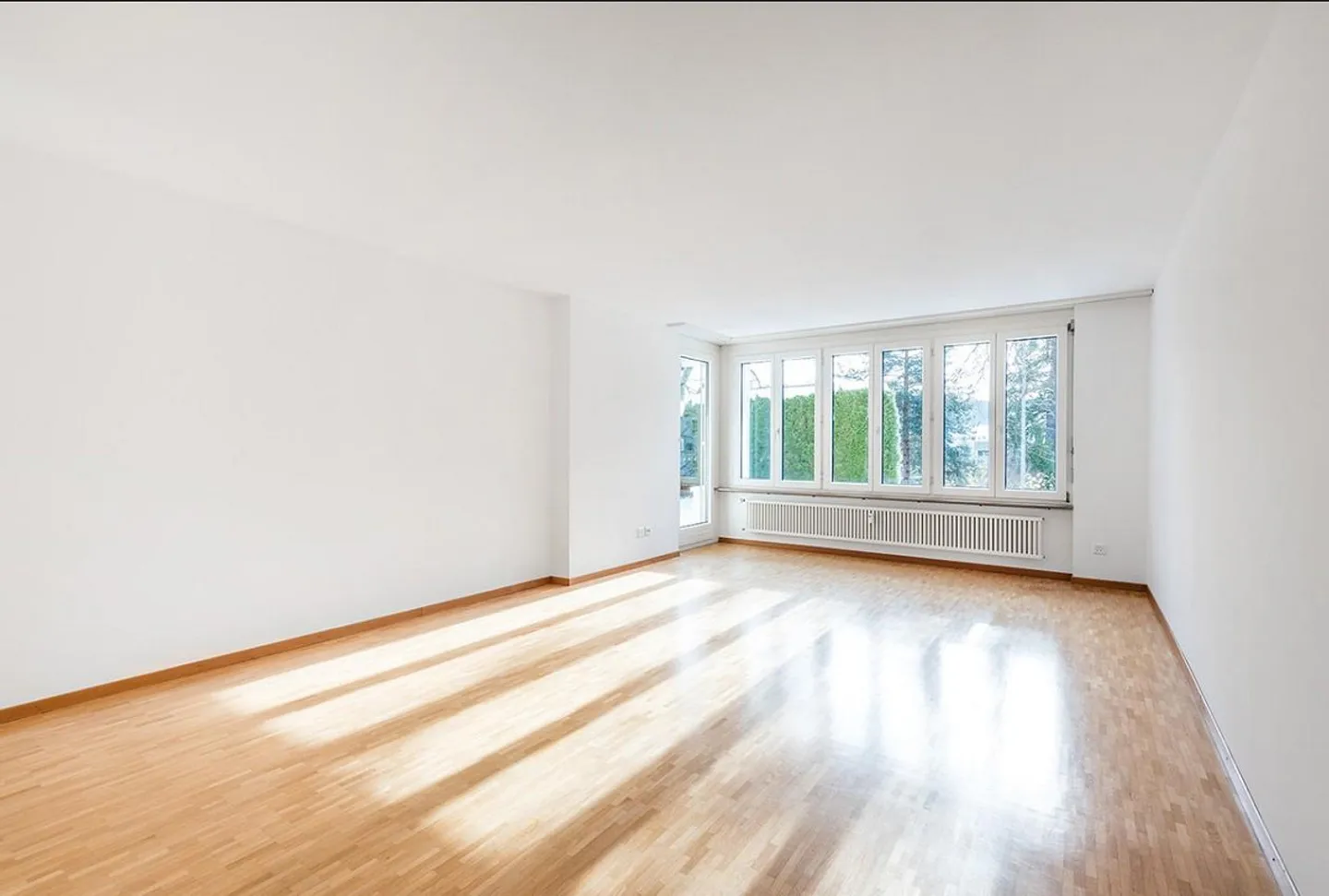 Appartement spacieux avec commodités modernes - Photo 2 sur 7