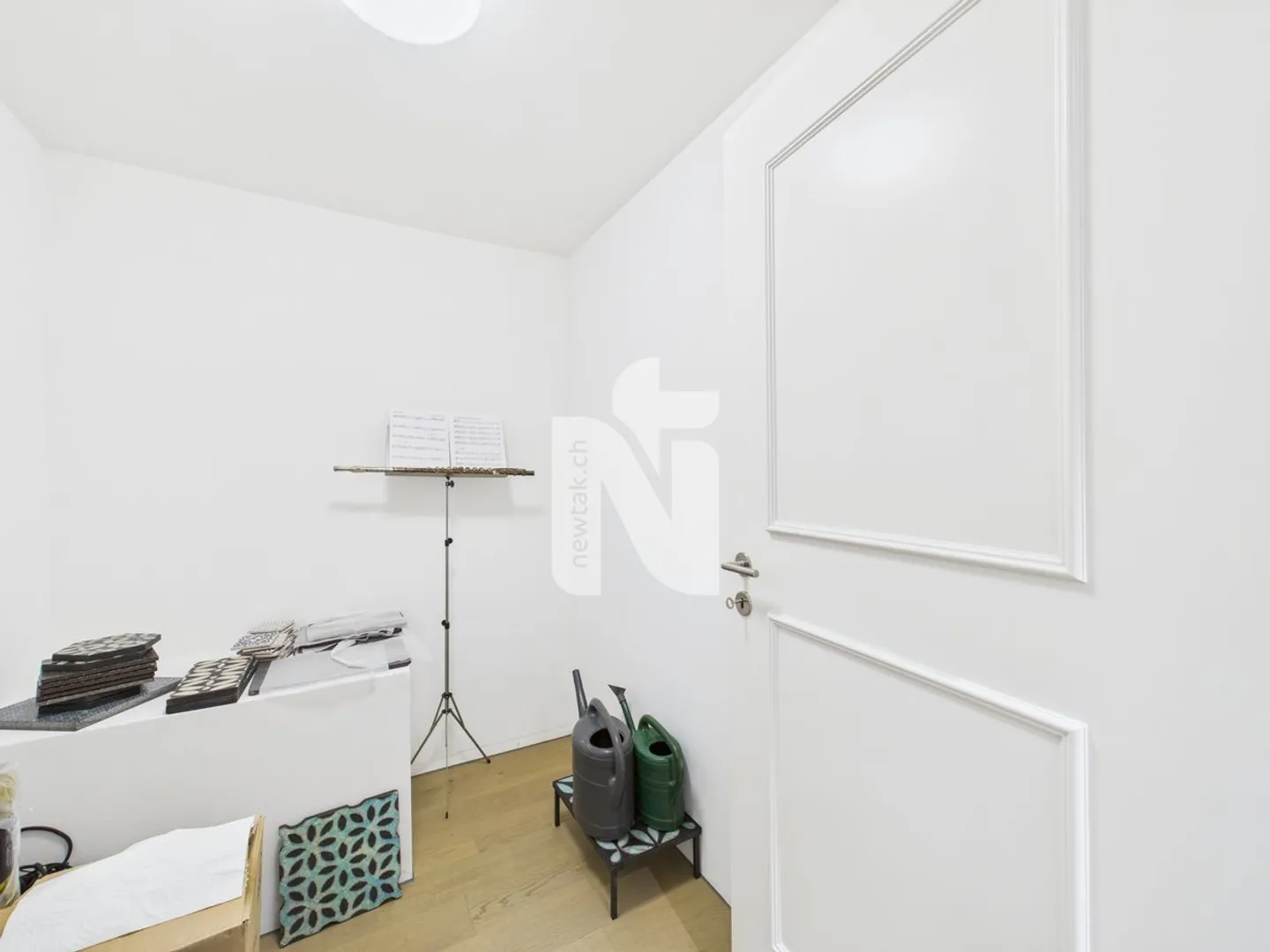 Lichtdurchflutete, möblierte 3.5-Zimmer-Wohnung mit grossem Balkon in zentraler Lage beim Spalentor - Foto 11 von 12